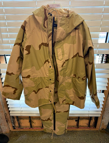 Adventure tech gore tex - adventure, desert